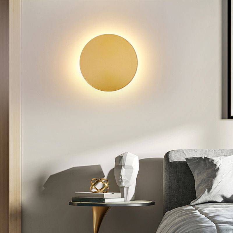 Mendo Rund Vägglampa – Elegant och energieffektiv LED-belysning
