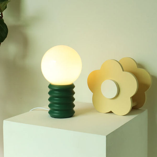 Vintage Orange Bordslampa i Glas – Retro Belysning med Tidlös Stil – Perfekt för Sovrum, Vardagsrum & Arbetsrum