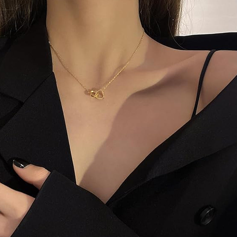 Halsband med Två Hjärtan – Symbolen för Evig Kärlek