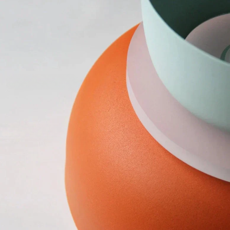 Macaron Pendellampa – Färgstark och mysig belysning i lekfull design