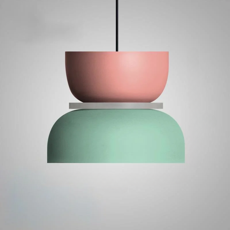 Macaron Pendellampa – Färgstark och mysig belysning i lekfull design