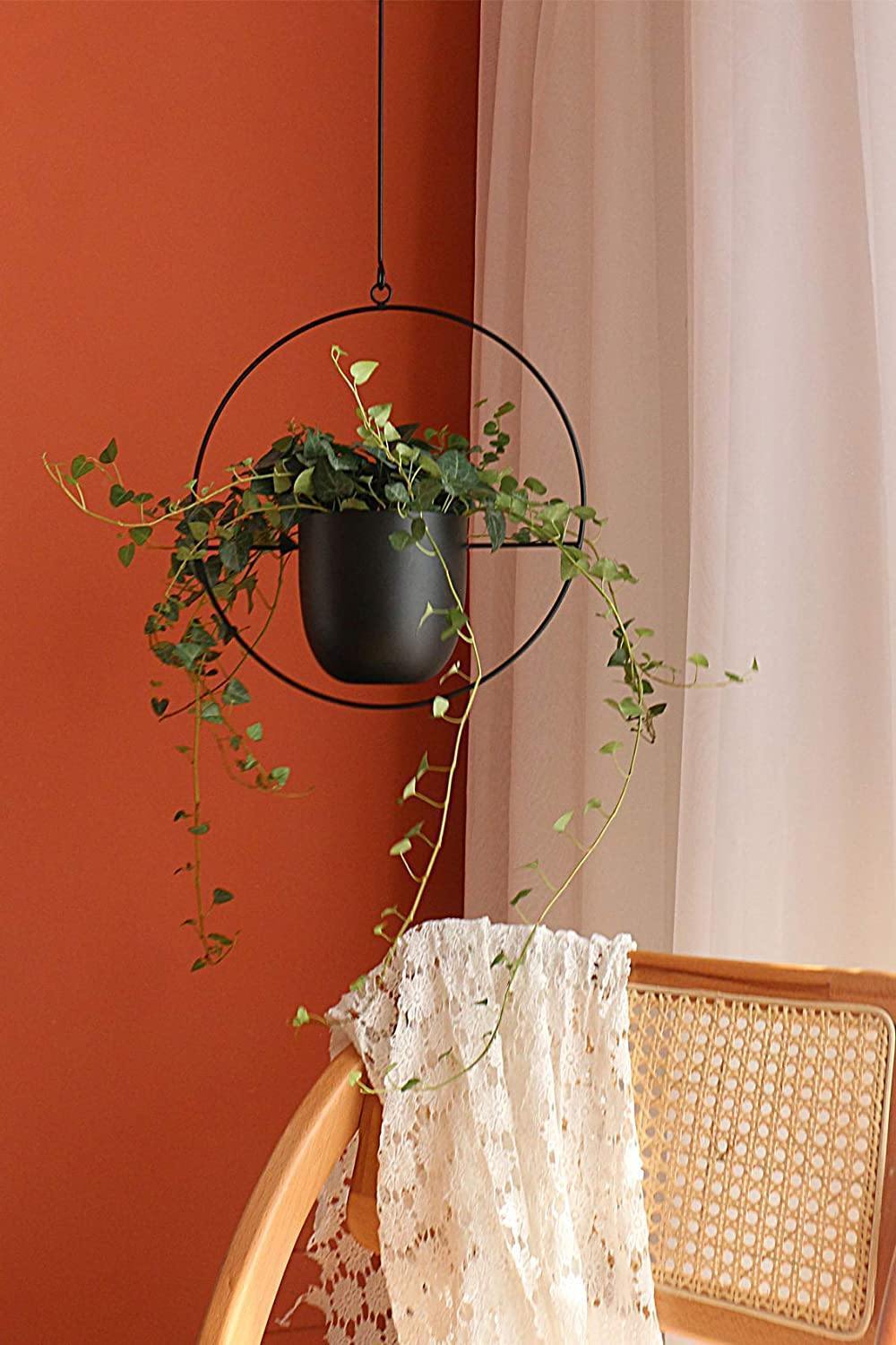 Halo Metal Hanging Planter – Elegant Hängande Kruka i Guld för Inomhus & Utomhusbruk