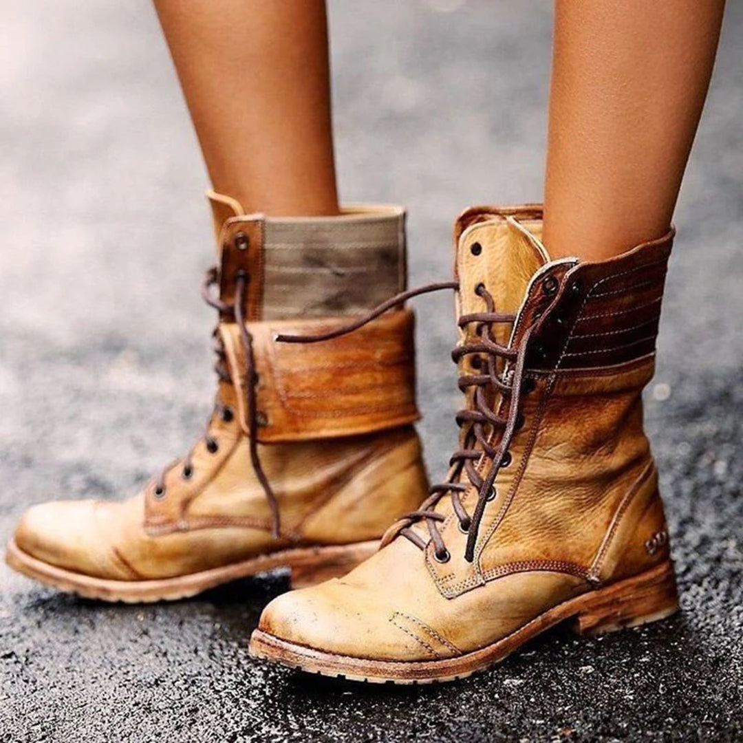 Ambre Snörade Damboots i Syntetläder – Eleganta, Hållbara & Bekväma Höst- och Vinterstövlar