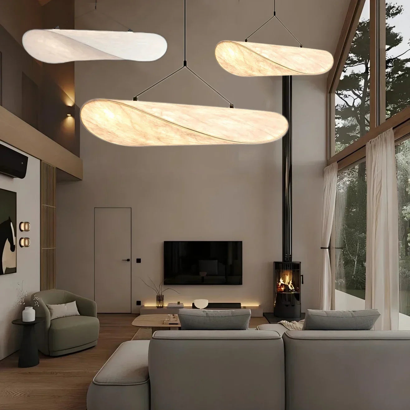 Handgjord Sidentakkrona – Elegant Våginspirerad Lampa med Mjuk Glöd för Harmoniskt Hem