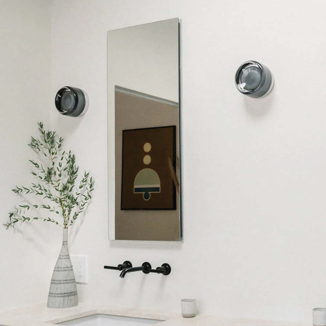 LumièreLux Dimple Vägglampa – Elegant Svart & Guld Design – Modern Väggbelysning med E27-sockel för Sovrum & Vardagsrum