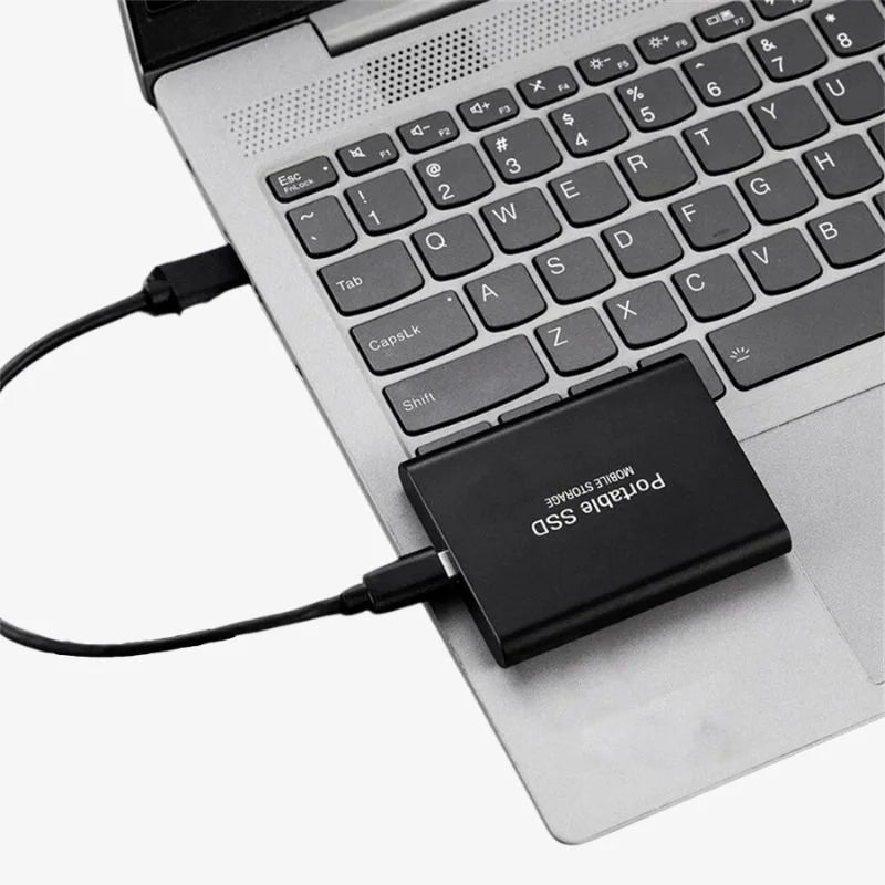 UltraDrive Extern SSD – Supersnabb och Ultraportabel Lagring för Arbete, Spel och Backup