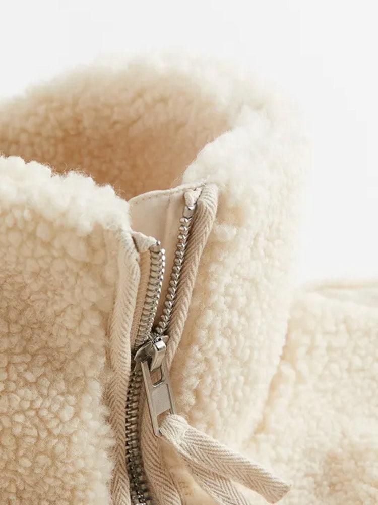 Oversized teddyjacka med dragkedja – Varm och trendig fleece i crèmevit nyans