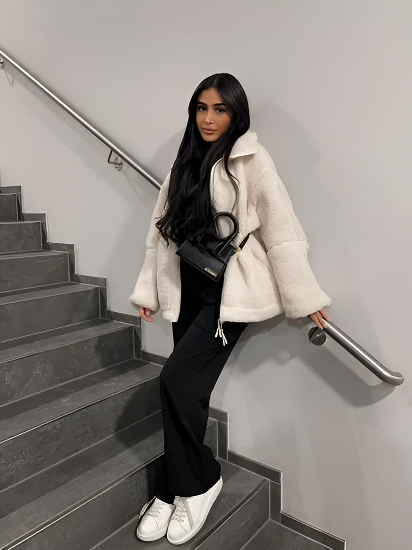 Oversized teddyjacka med dragkedja – Varm och trendig fleece i crèmevit nyans