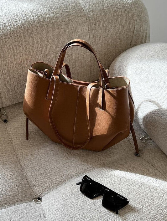 Izola Vintage Tote Bag i Äkta Läder – Rymlig och Elegant Handväska för Kvinnor | Perfekt för Arbete & Vardag