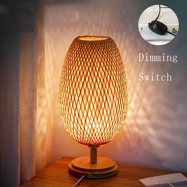 AntiqueBamboo Vintage Bambu Bordslampa – Rustik Design och Naturlig Elegans