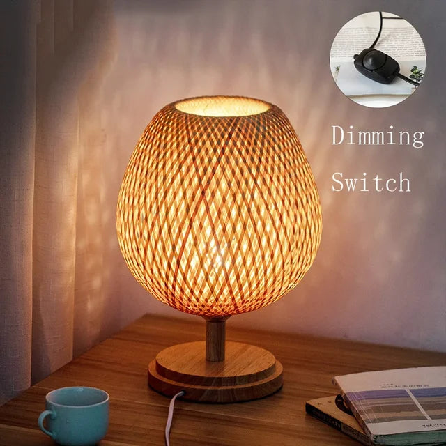 AntiqueBamboo Vintage Bambu Bordslampa – Rustik Design och Naturlig Elegans