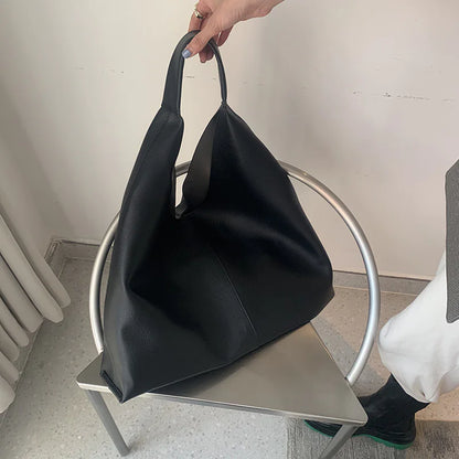 Lyxig Tote Bag i Mjukt Läder – Rymlig Axelväska med Innerfack & Dragkedja | Vardag & Resor