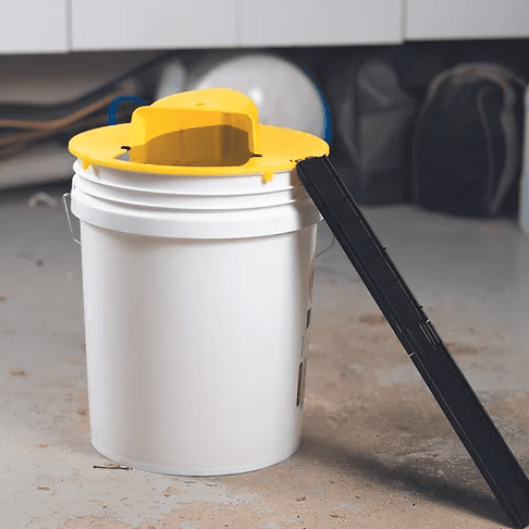 Smart Flip Råttfälla – Automatisk & Giftfri Fälla för Inomhus & Utomhus – Säker för Barn & Husdjur
