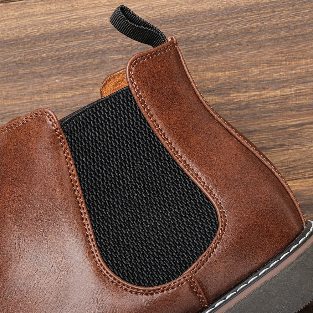 Herr Chelsea boots i brunt konstläder – klassiska elastiska ankelkängor för alla säsonger
