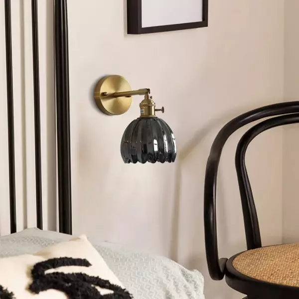 Retro Glasvägglampa – Tulpanformad Vägglampa i Elegant Vintage-Design