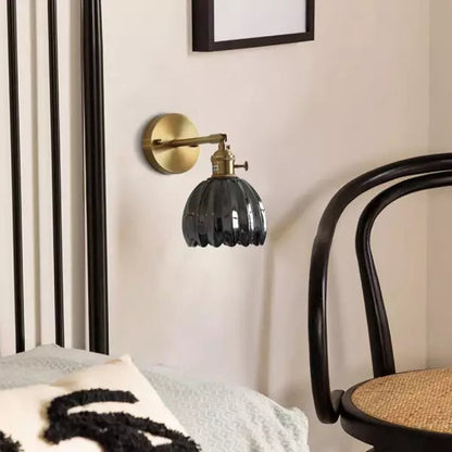 Retro Glasvägglampa – Tulpanformad Vägglampa i Elegant Vintage-Design