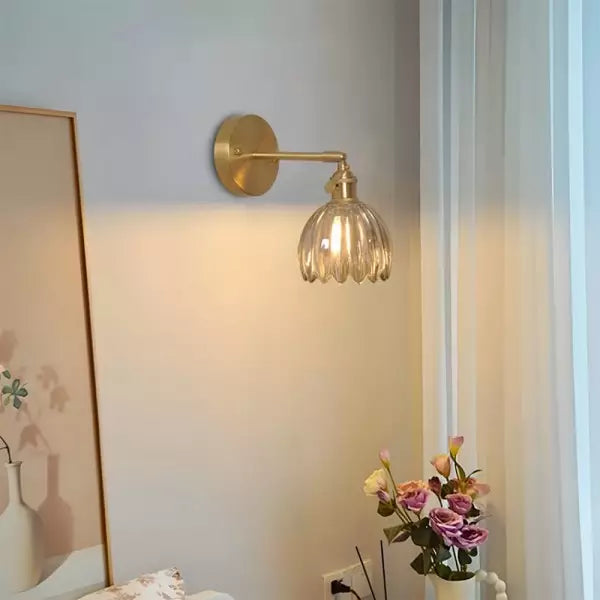 Retro Glasvägglampa – Tulpanformad Vägglampa i Elegant Vintage-Design